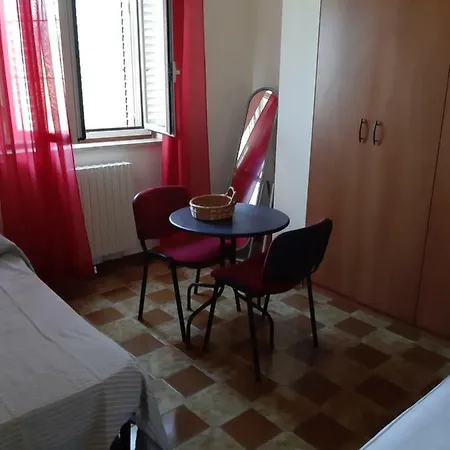 B&B Antico Torchio B&B 파올라